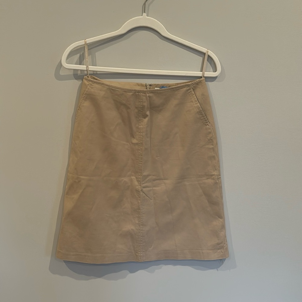 Khaki Banana Republic skirt